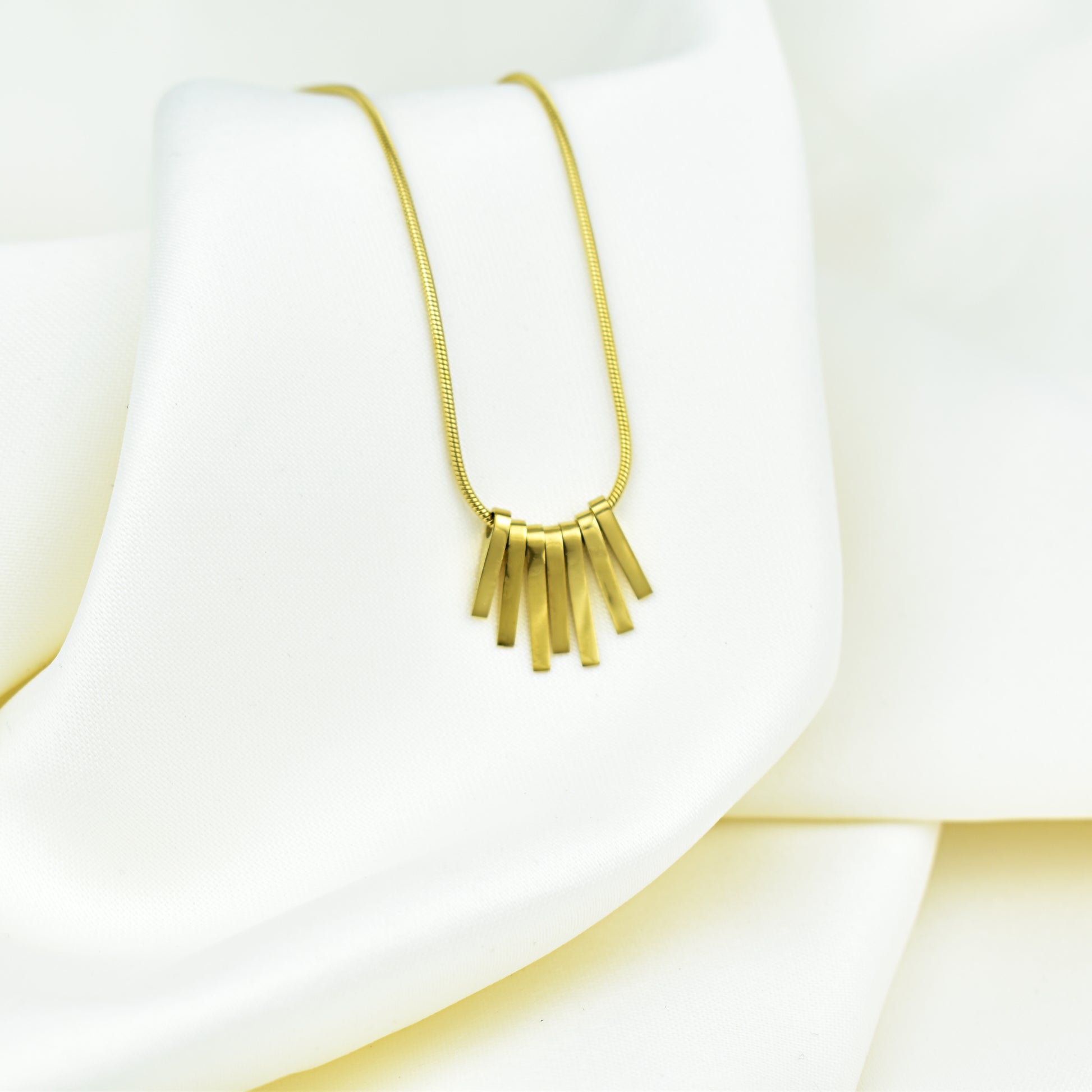 Steel Bar Blate Necklace 