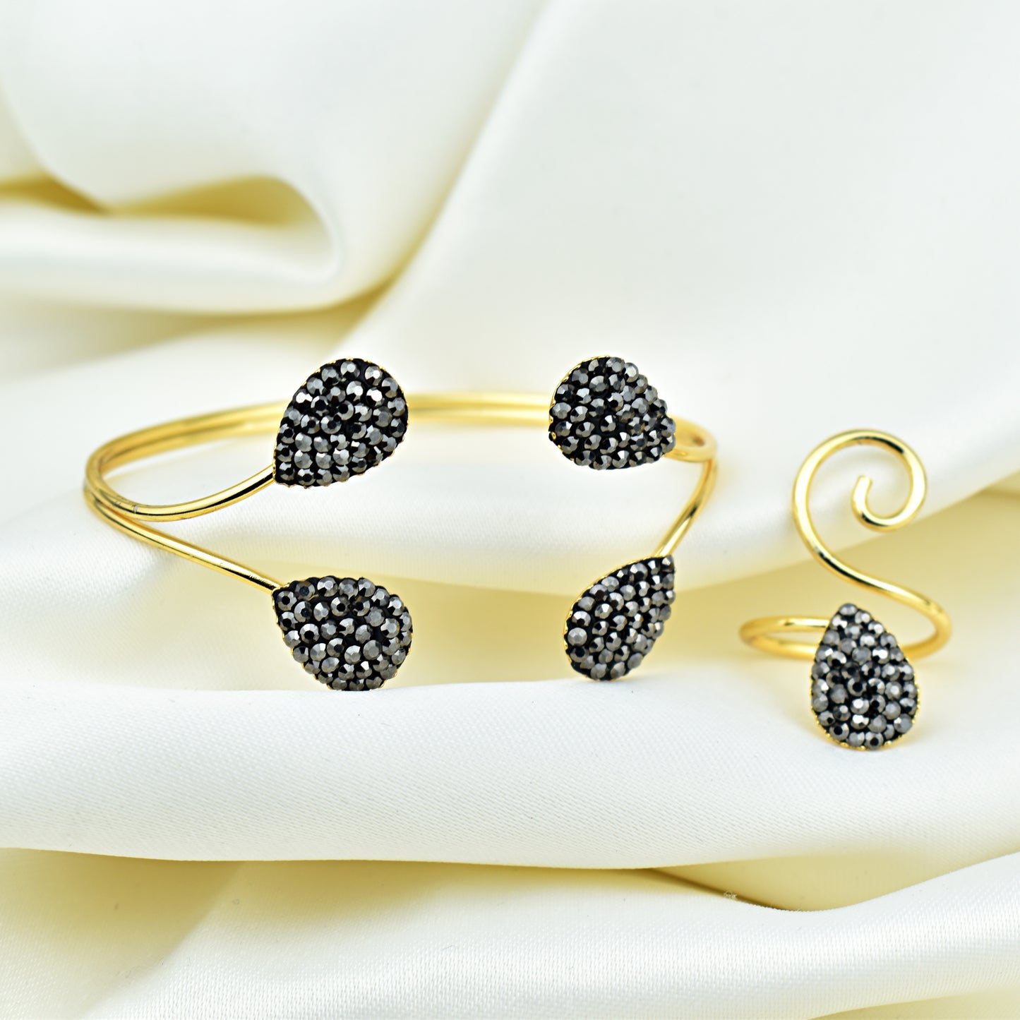 Hematite Stone Women's Set Bracelet And Ring 