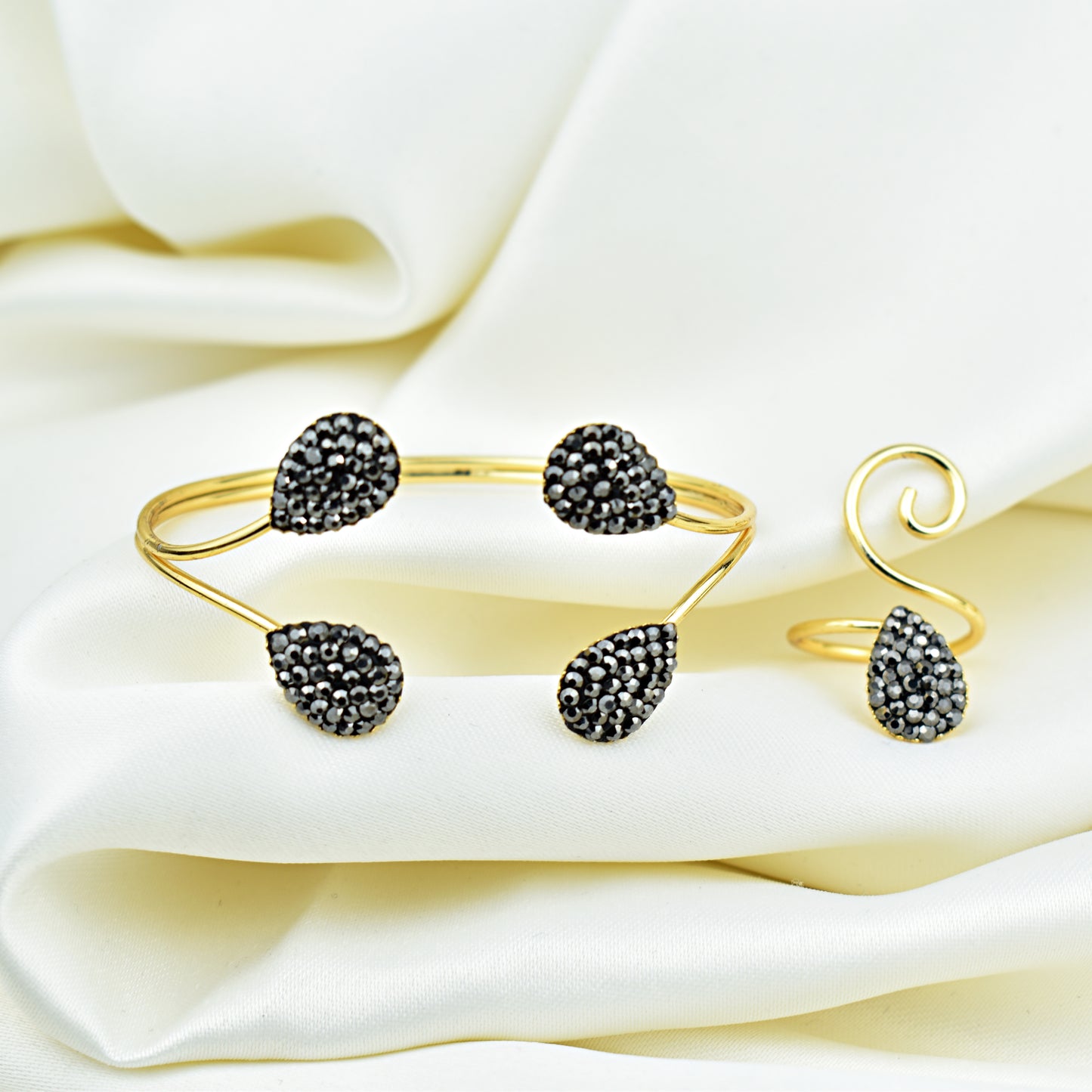 Hematite Stone Women's Set Bracelet And Ring - HMSP01