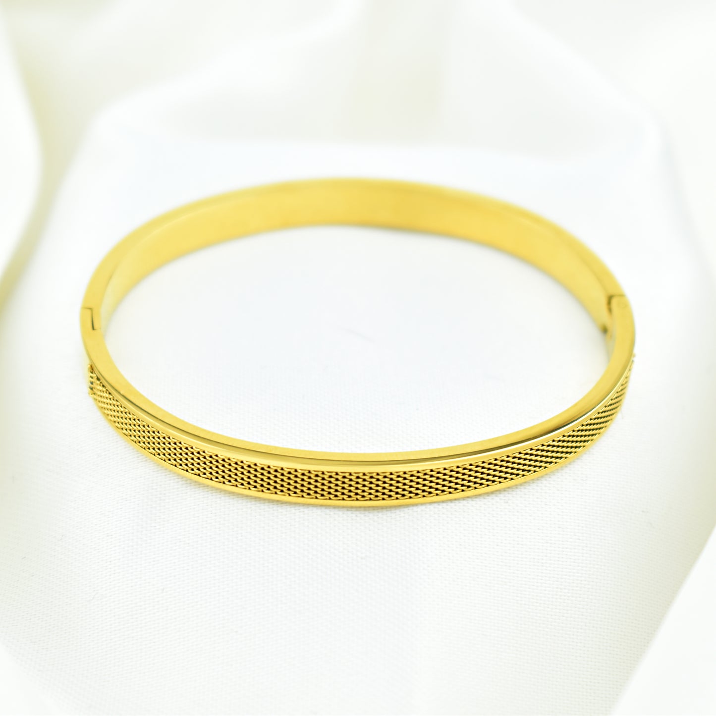 Gold Model Woman Bangle - BAP18