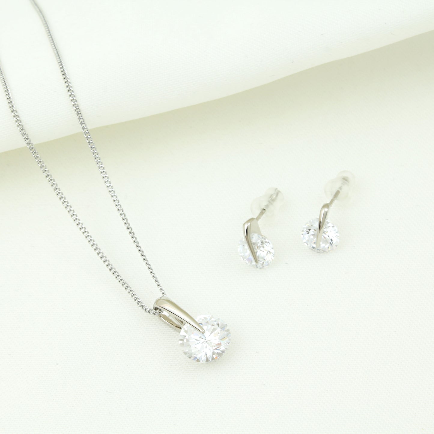 VIP Model Zircon Stones Women's Steel Set Necklace And Earrings - SP08